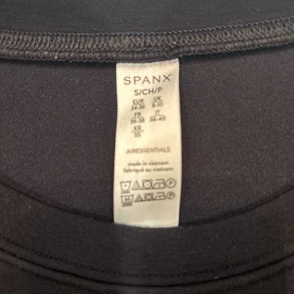 SPANX AIRESSENTIALS DRESS - Picture 5 of 7